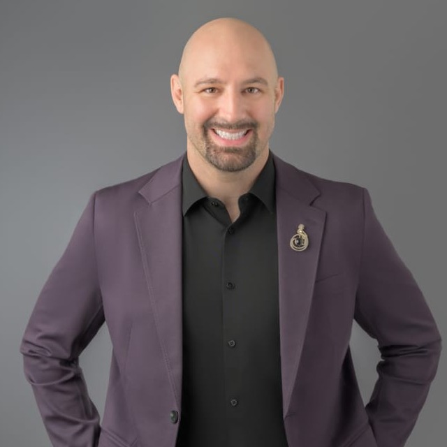 Portrait of Dr. Kyle Hoedebecke